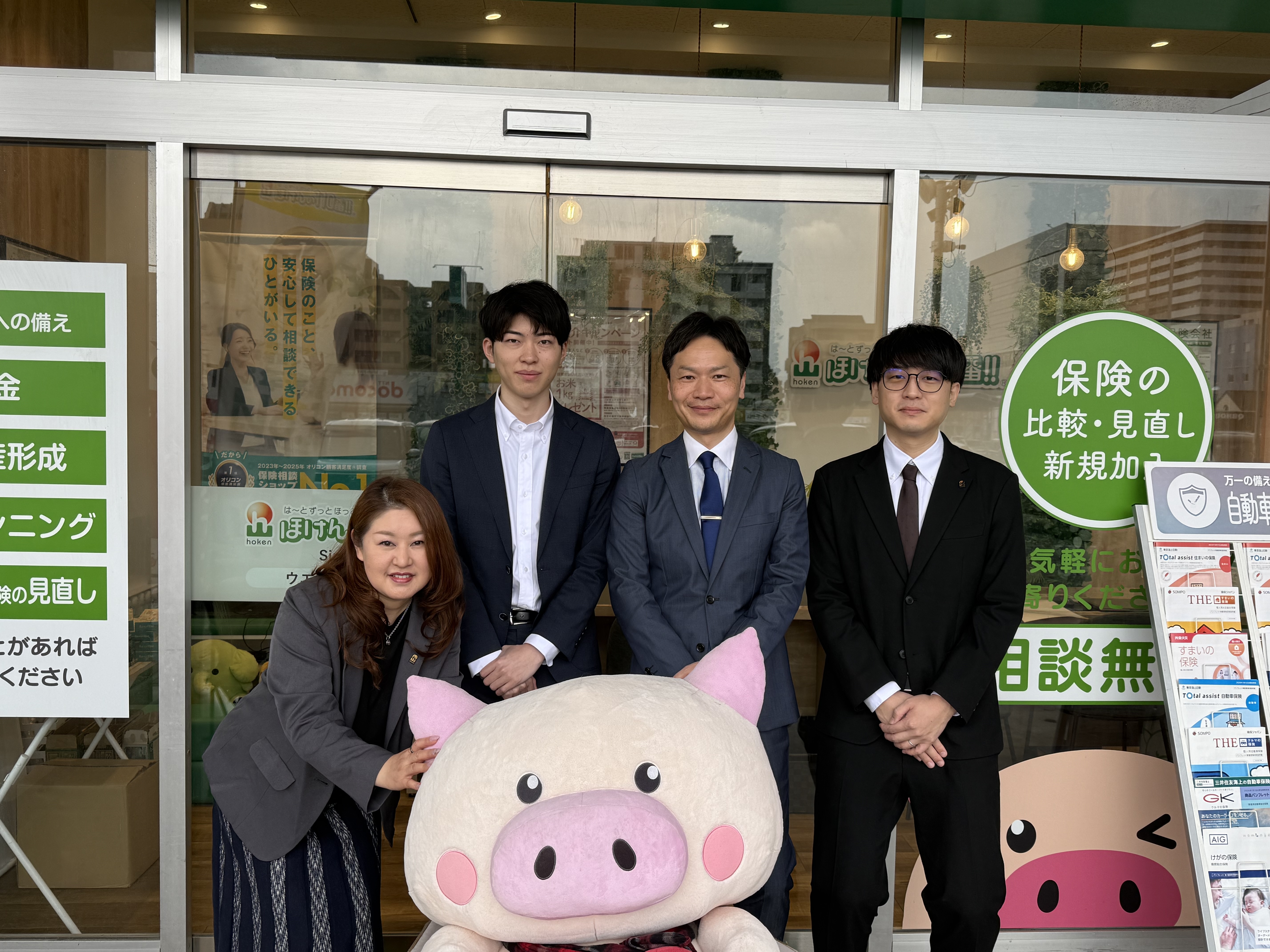 ウエストコート姪浜店　スタッフ
