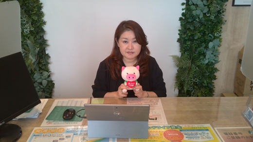 ウエストコート姪浜店　スタッフ