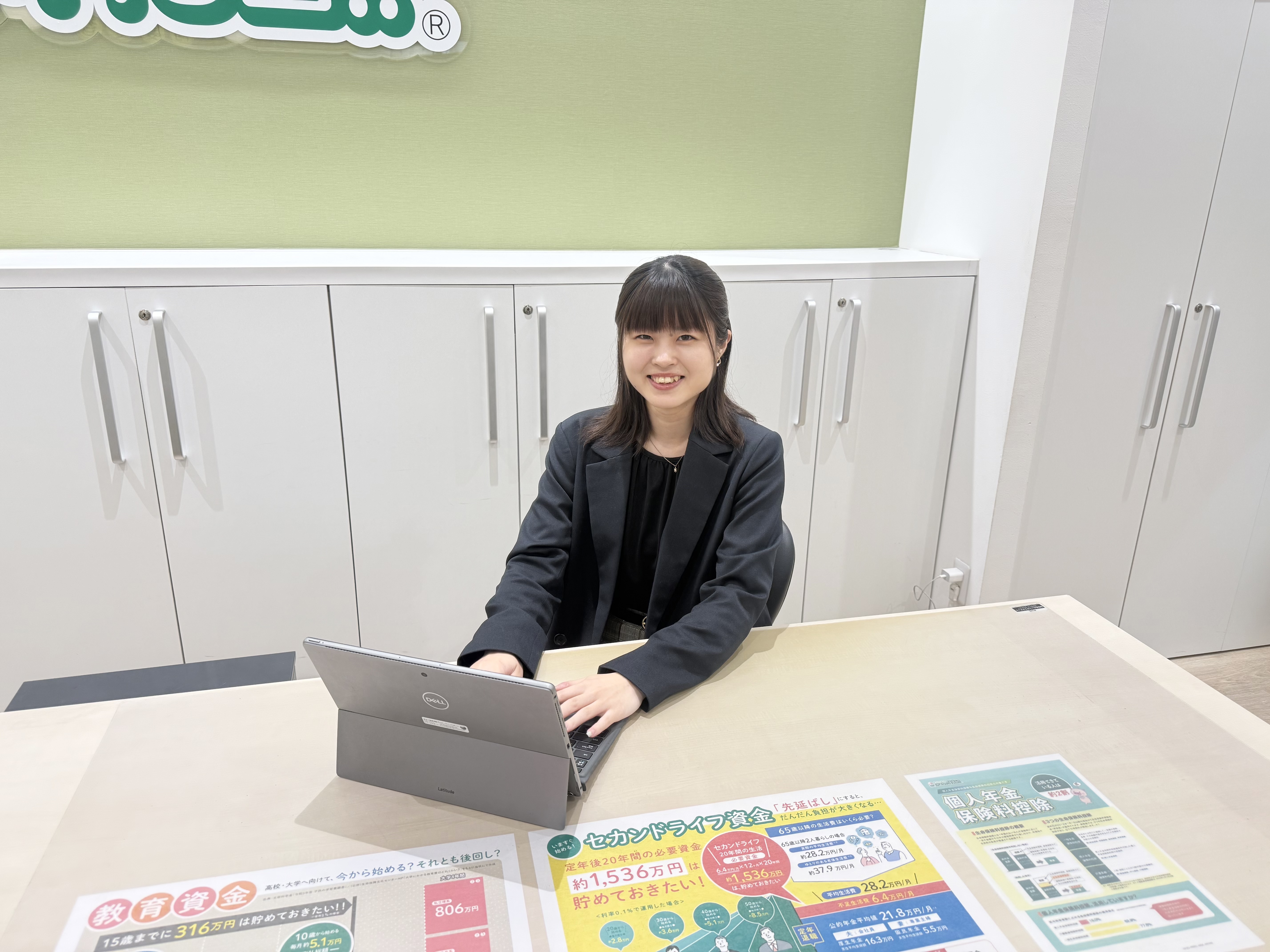 マークイズ福岡ももち店 スタッフ