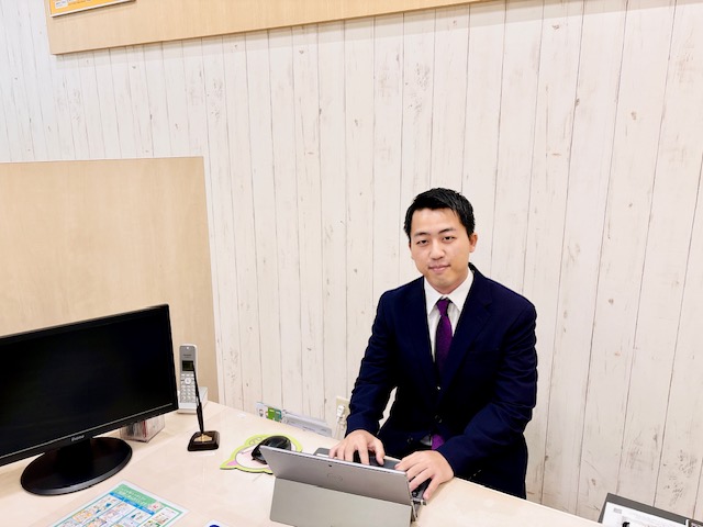 イオンモール福岡店　スタッフ