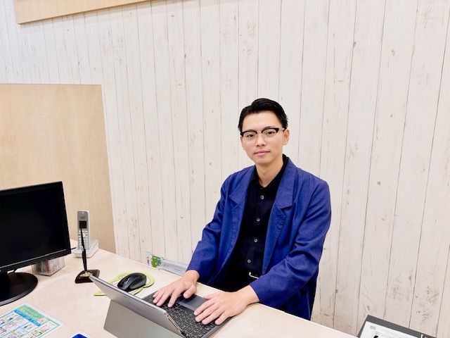 イオンモール福岡店　スタッフ